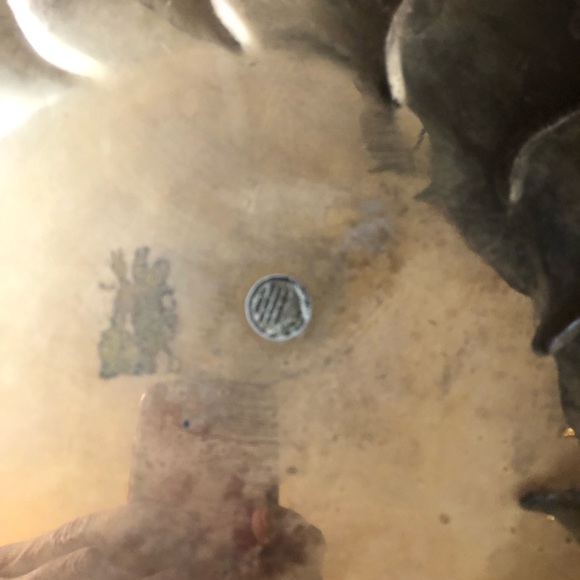 Scalloped solid brass bowl floral like decor; large 14” by 2.5” India import VTG - Picture 6 of 9